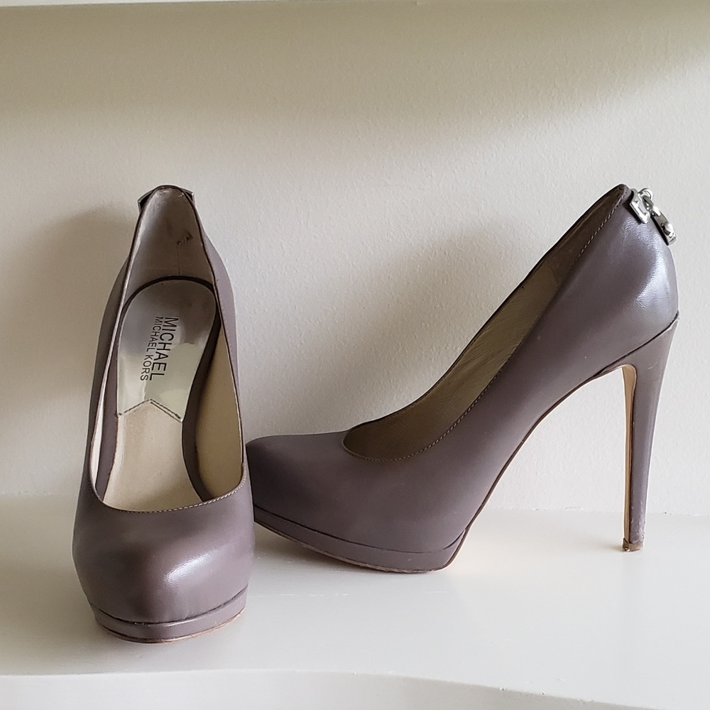 Michael Kors Grey high heels